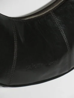 Outlet no 774 / Bean Bean