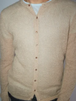 Cheap no 2169 / Button Alone B Pwman