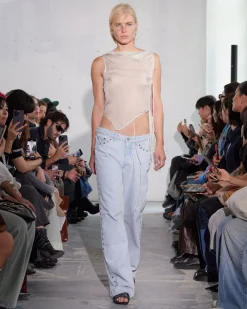 Online no 1699 / Crowd Jeans