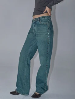 Shop no 1699 / Crowd Jeans
