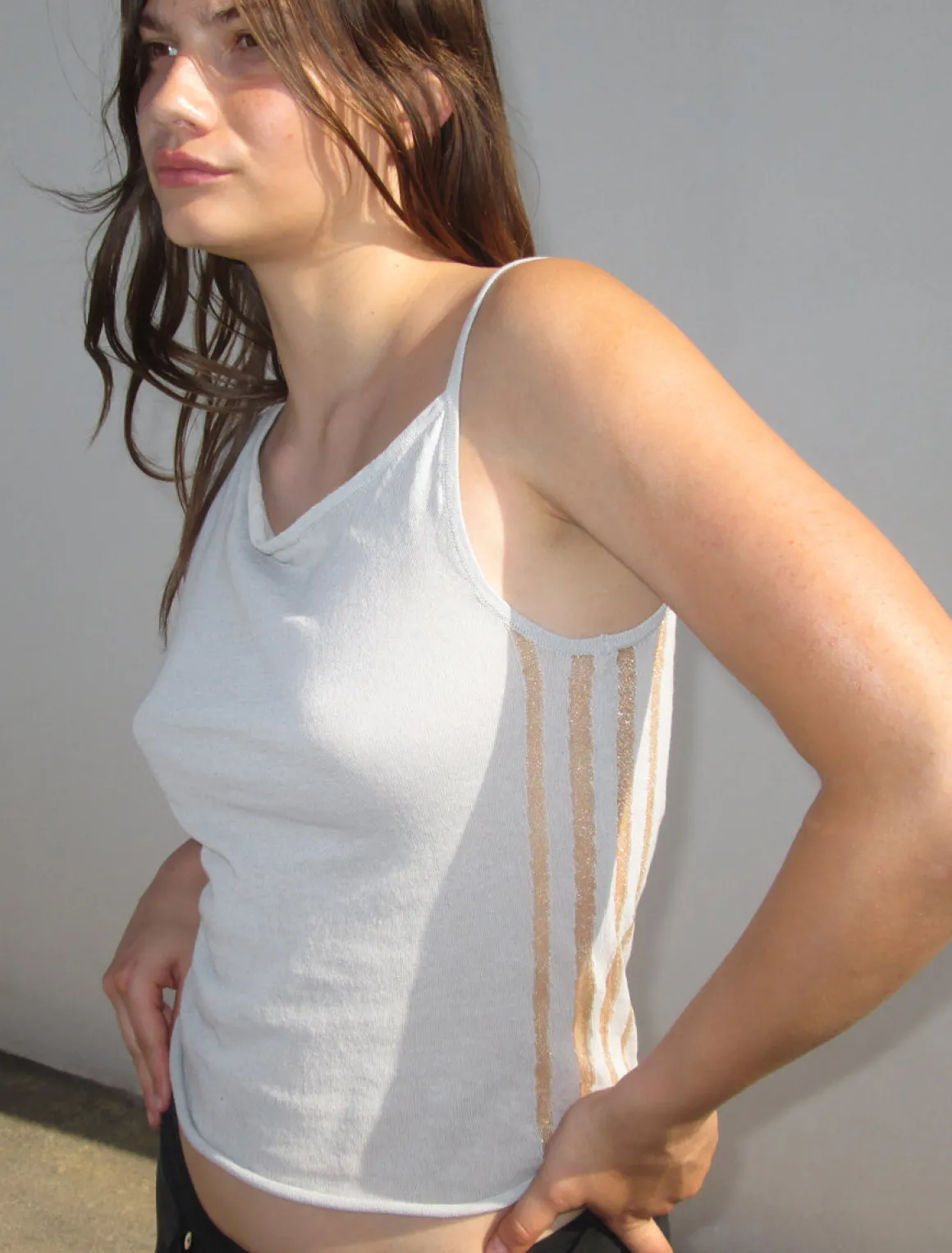 Online no 2129 / Dijon Tops