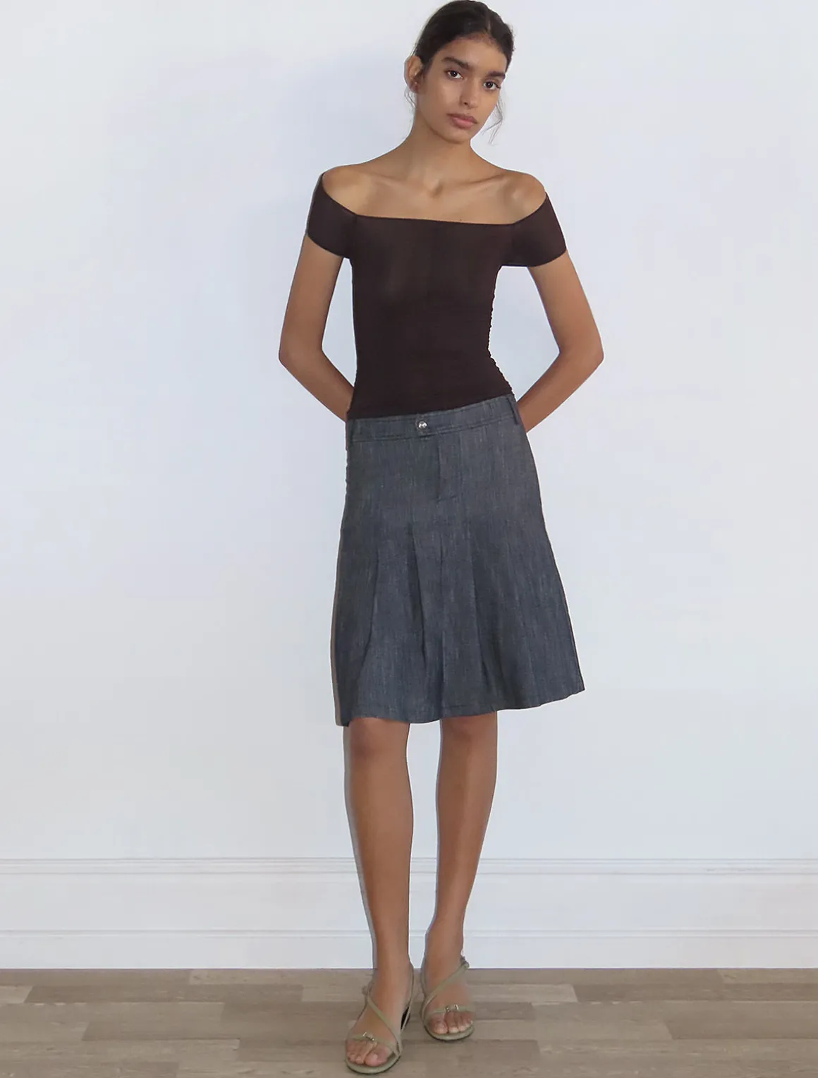 Fashion no 1963 / Emy Tops
