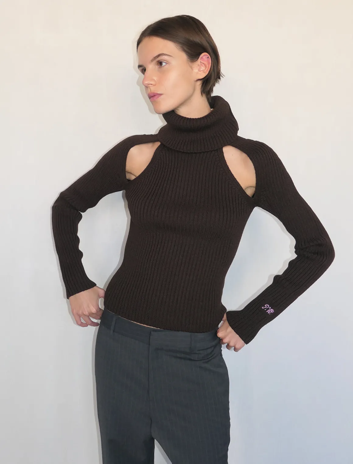 Clearance no 1477 / Game Knits