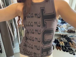 Clearance no 1997 / Hot Tops