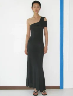 Online no 1999 / Long Howa Dresses