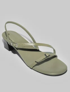 Outlet no 1935 / Mara Sandals