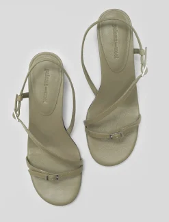 Outlet no 1935 / Mara Sandals
