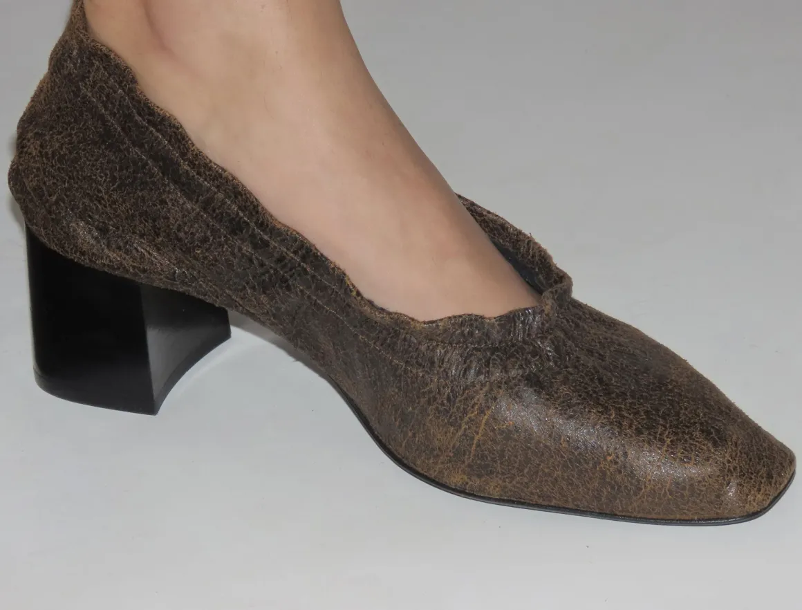 Store no 1905 / Medora Pumps