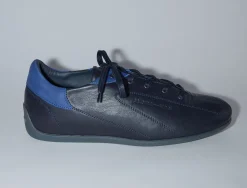 Hot no 2231 / Miles Sneakers