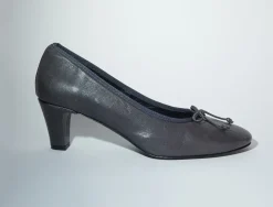 Discount no 2196 / Petra Pumps
