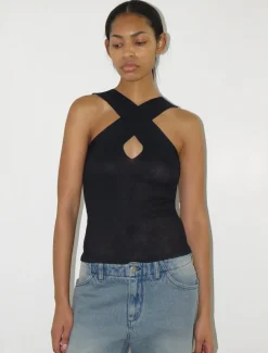 Online no 2070 / Saric Tops