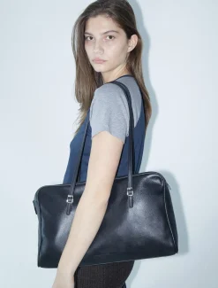Hot no 2330 / Soft Caye Cayetano