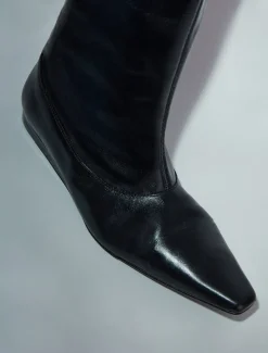 Online no 2198 / Tall Luella Boots