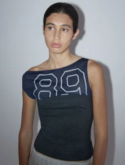 Outlet no 2140 / Taurasi Tops