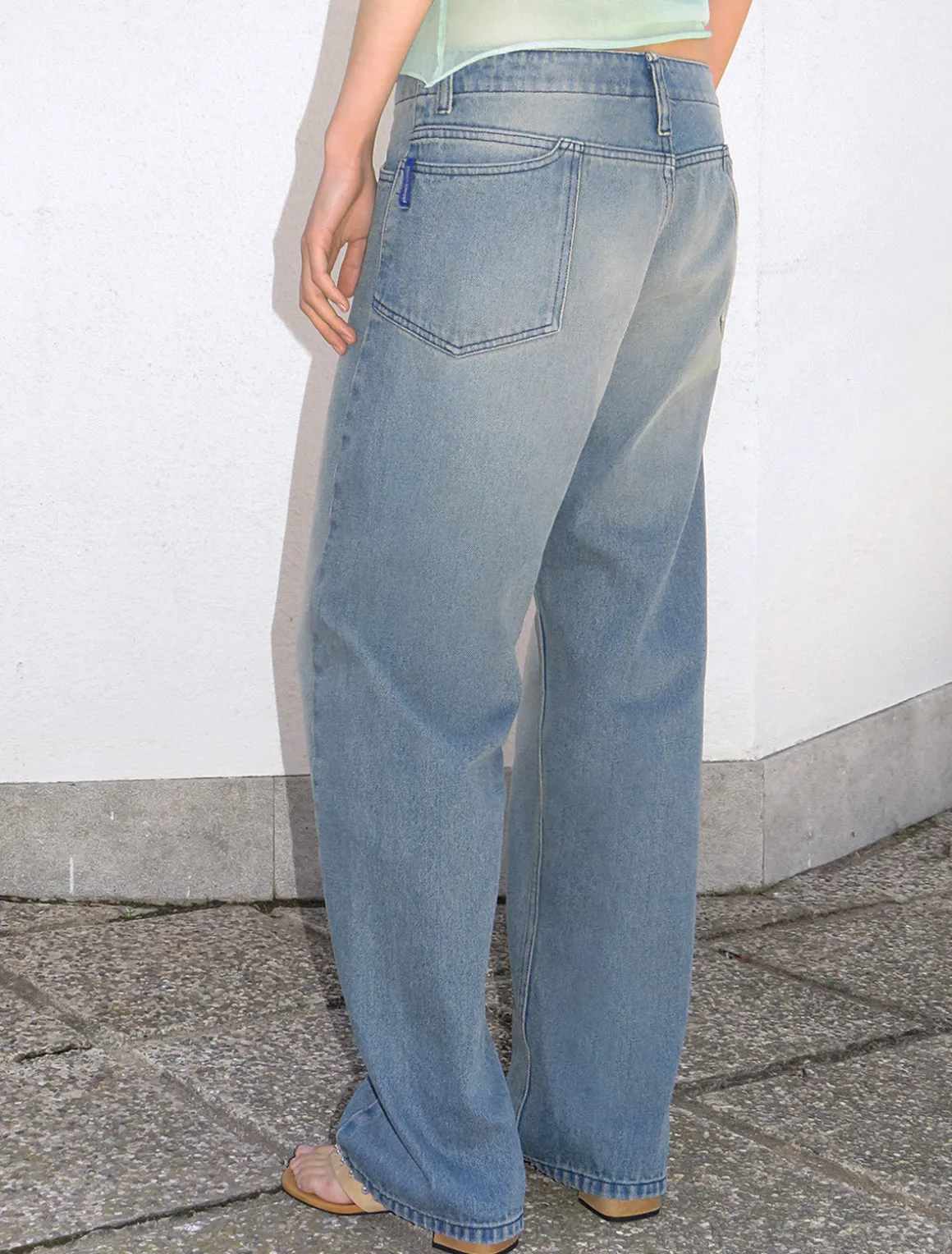Discount no 2053 / Ulsan Jeans
