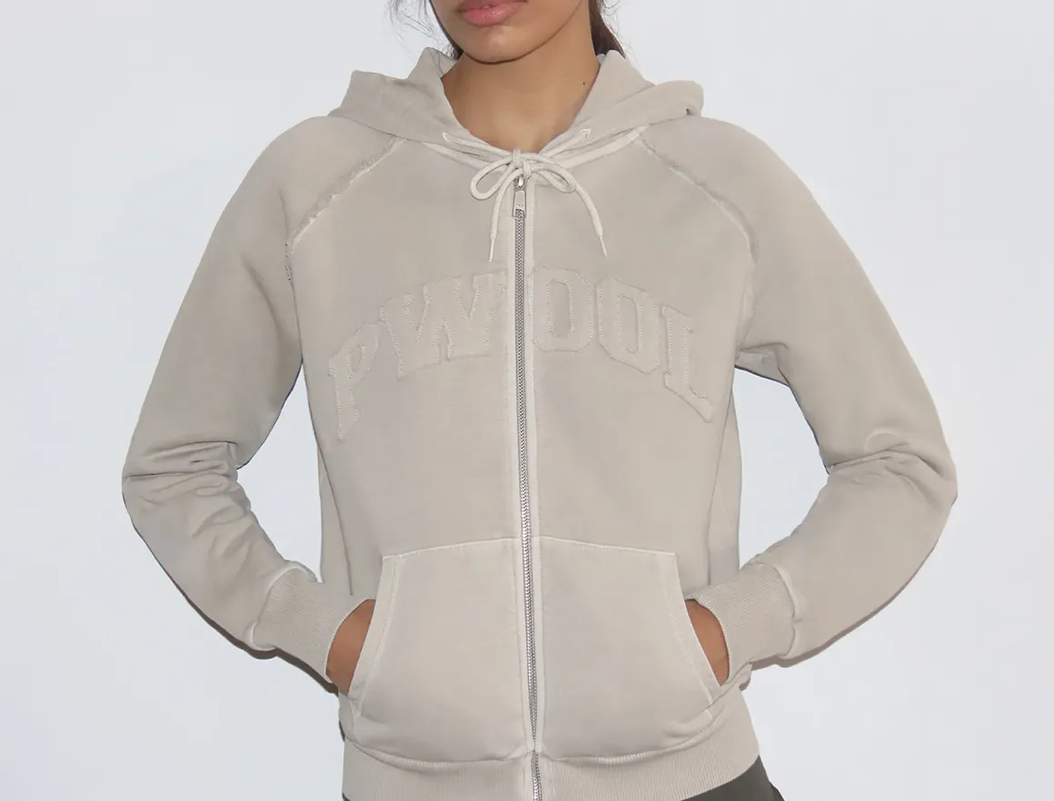 Online no 1972 / Varsity Tops