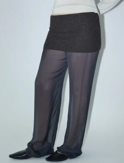 Discount no 2256 / Yewon Trousers